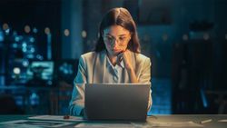 Microsoft  Certified: Fabric Analytics Engineer Associate